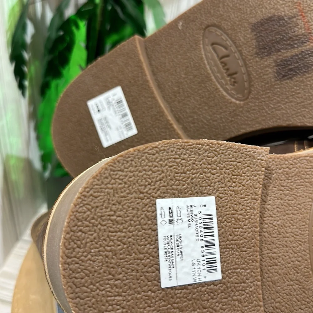 Clarks shoes #379‎